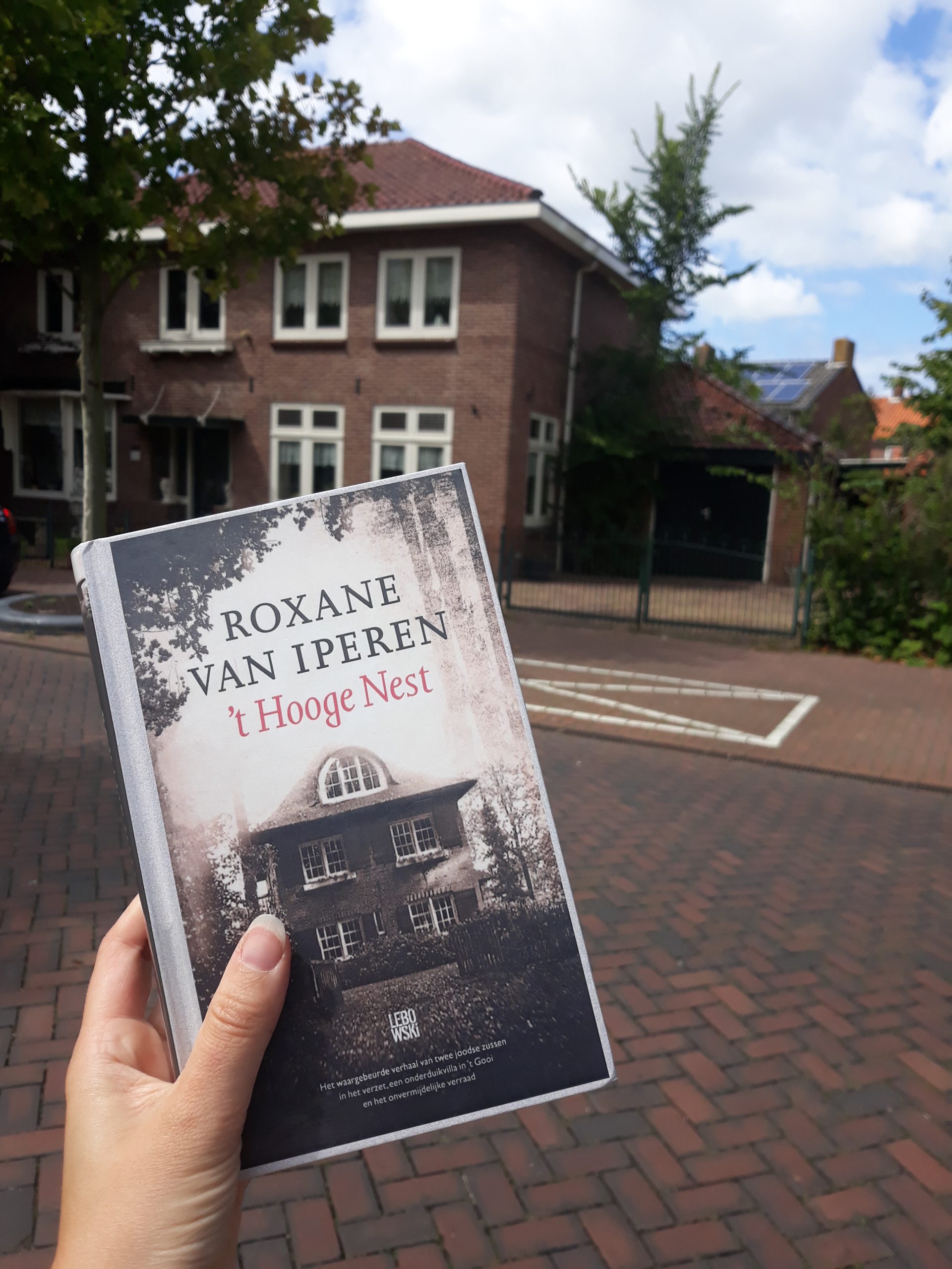 Boekrecensie: ‘t Hooge Nest – Roxane van Iperen