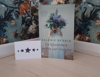 Boekrecensie: De bijzondere levens van Violette – Valérie Perrin